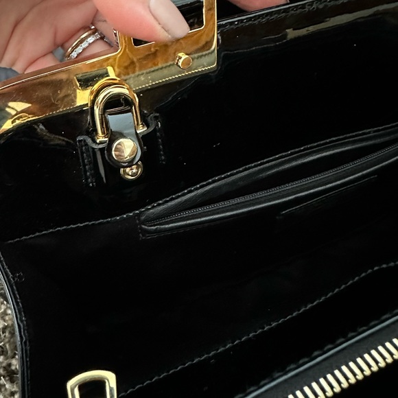 Yves Saint Laurent Bag, Patent Leather, Black (Mint condition) - Picture 6 of 14